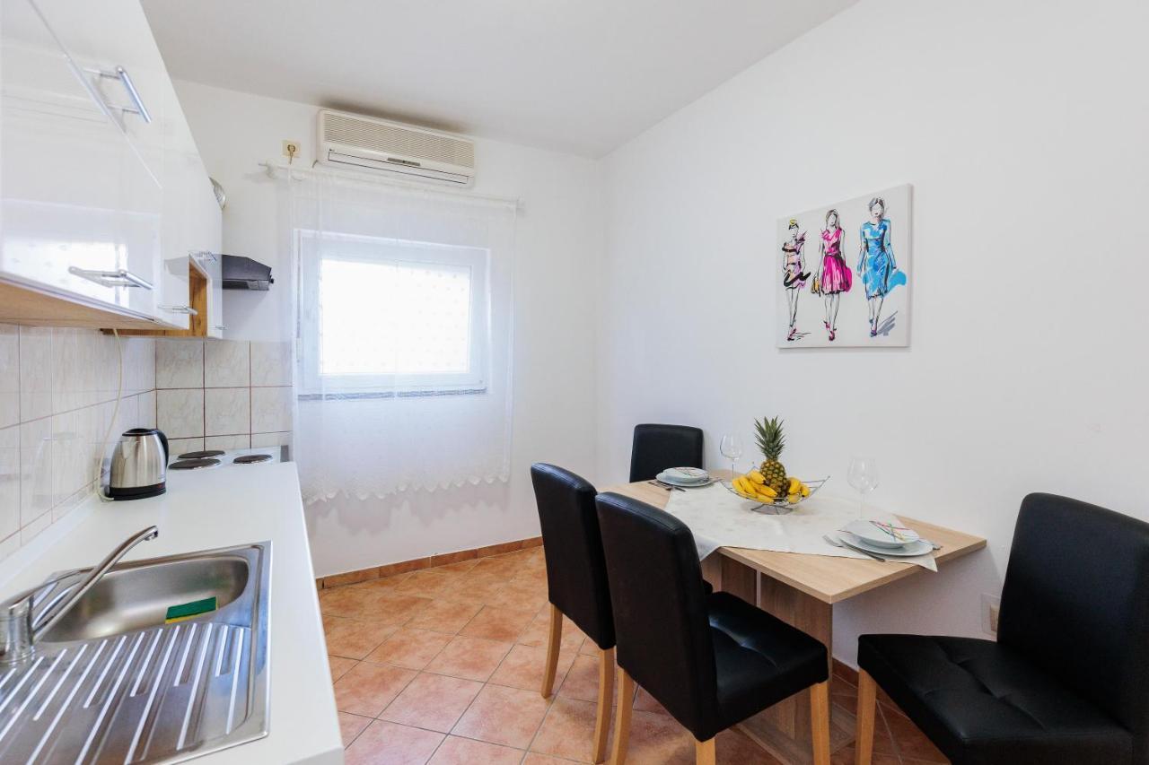 Apartman Toni 자다르 외부 사진