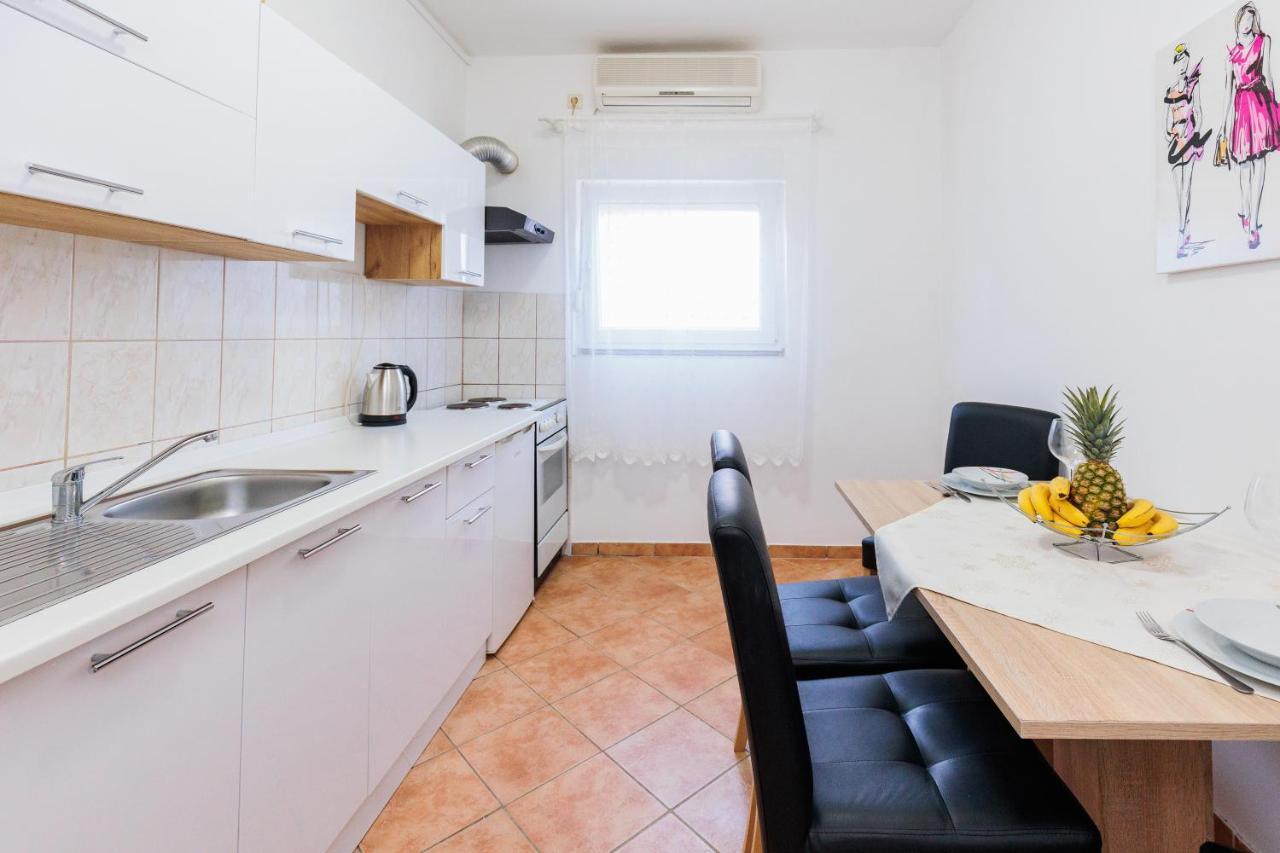 Apartman Toni 자다르 외부 사진