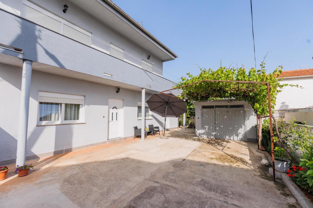 Apartman Toni 자다르 외부 사진