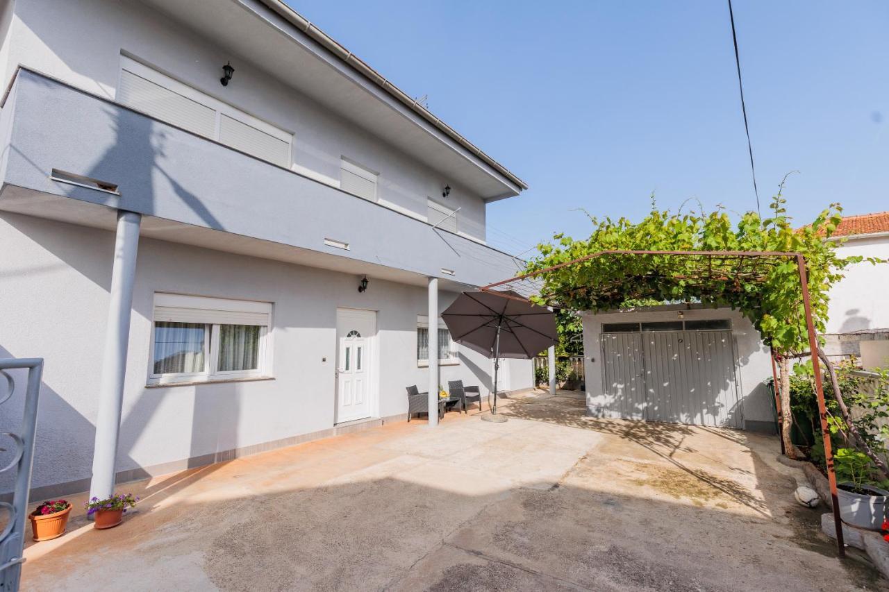 Apartman Toni 자다르 외부 사진